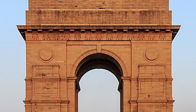 Why is the India Gate famous in India?