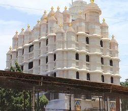 Why is the Siddhivinayak Temple famous in India?