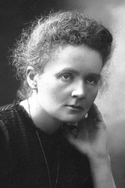 Why was Marie Curie, née Skłodowska awarded Noble Prize in1911?