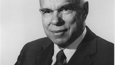 Why was Glenn Theodore Seaborg awarded Noble Prize in1951?