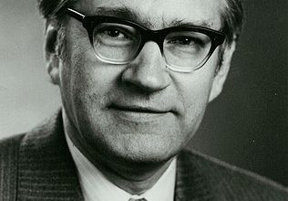 Why was Richard R. Ernst awarded Noble Prize in1991?