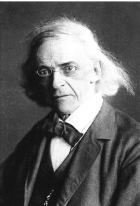 Why was Theodor Mommsen awarded Noble Prize Literature in1902?