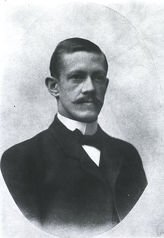 Why was Allvar Gullstrand awarded Noble Prize Physiology or Medicine in1911?