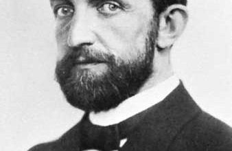 Why was Philipp Eduard Anton von Lenard awarded Noble Prize in1905?