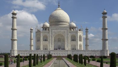 Why did The Taj Mahal Become a World Heritage Site?