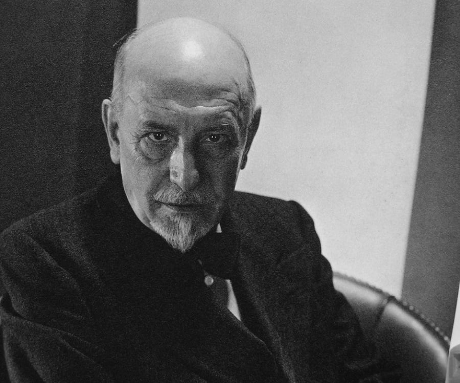 Why was Luigi Pirandello Awarded the Nobel Prize for Literature in 1934?