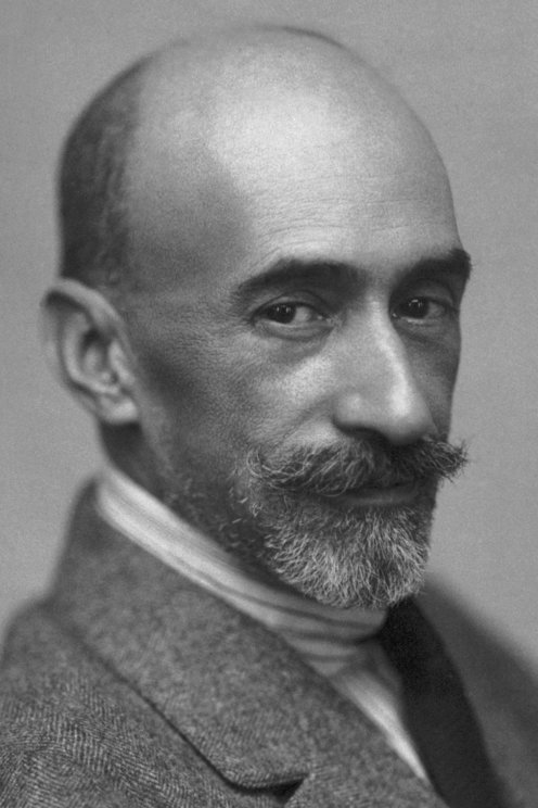 Why was Jacinto Benavente Awarded the Nobel Prize for Literature in 1922?