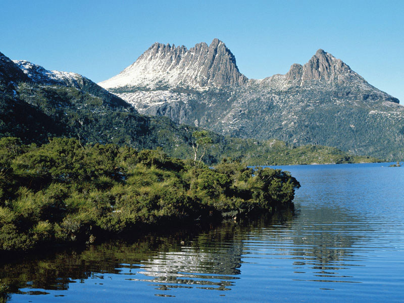 Tasmanian Wilderness Mountains