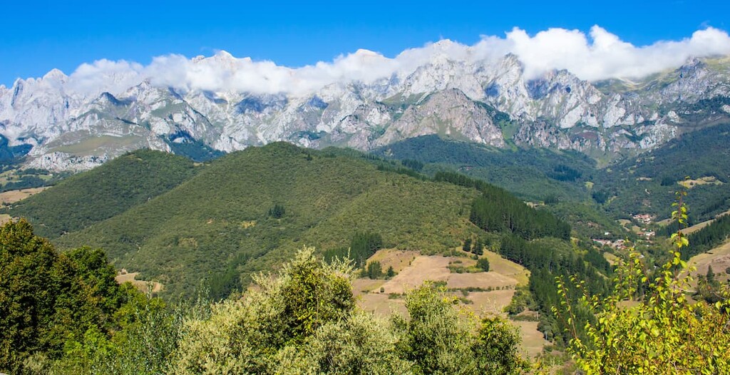 Cantabrian Mountains Prominence