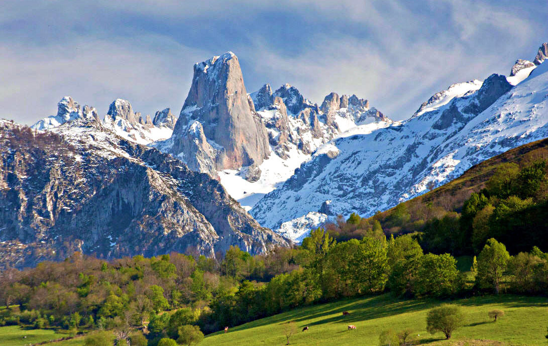 Picos De Europa Mountains 