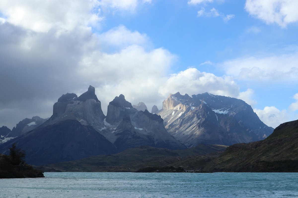 Cordillera Paine Mountains